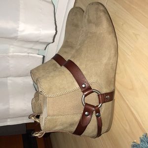 New w/ Tags American eagle booties